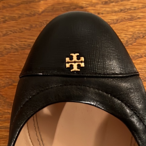 Tory Burch Black Ballet Flats EUC - Picture 9 of 9